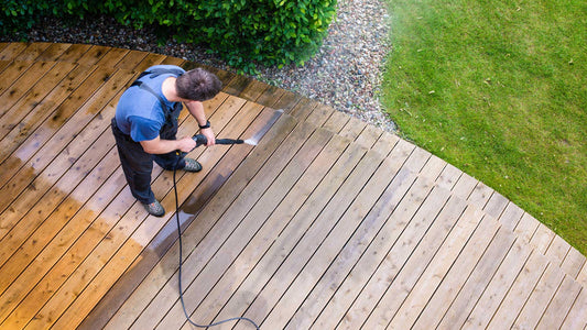 Deck Cleaning & Sealing (Wood & Composite)